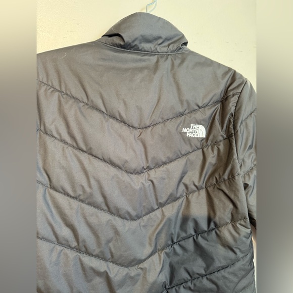 NorthFace Black Winter Waterproof Front Zip Jacket - Picture 4 of 5